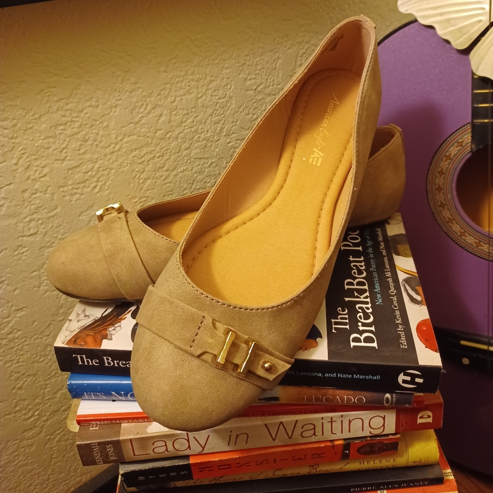 💙Beige Leather Flats